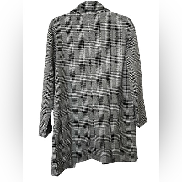 Love Tree Black & White Plaid Womens Blazer - Picture 3 of 7